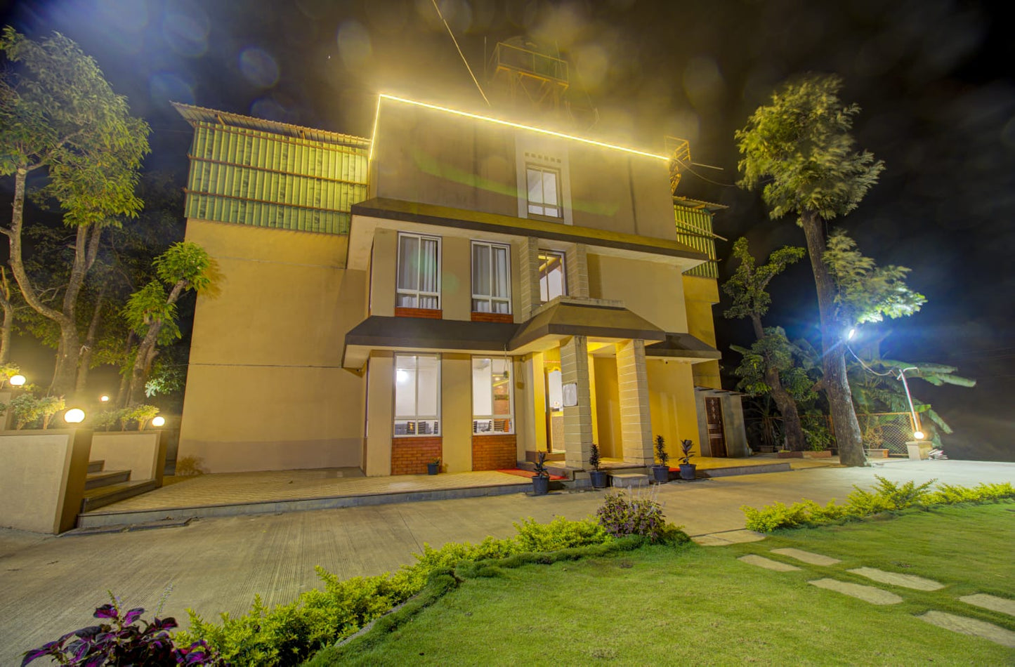 8 BHK - Mountain View ( No - 8)