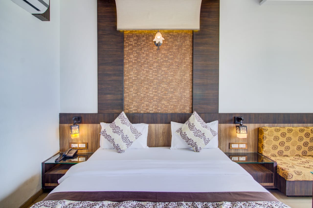 8 BHK - Mountain View ( No - 8)