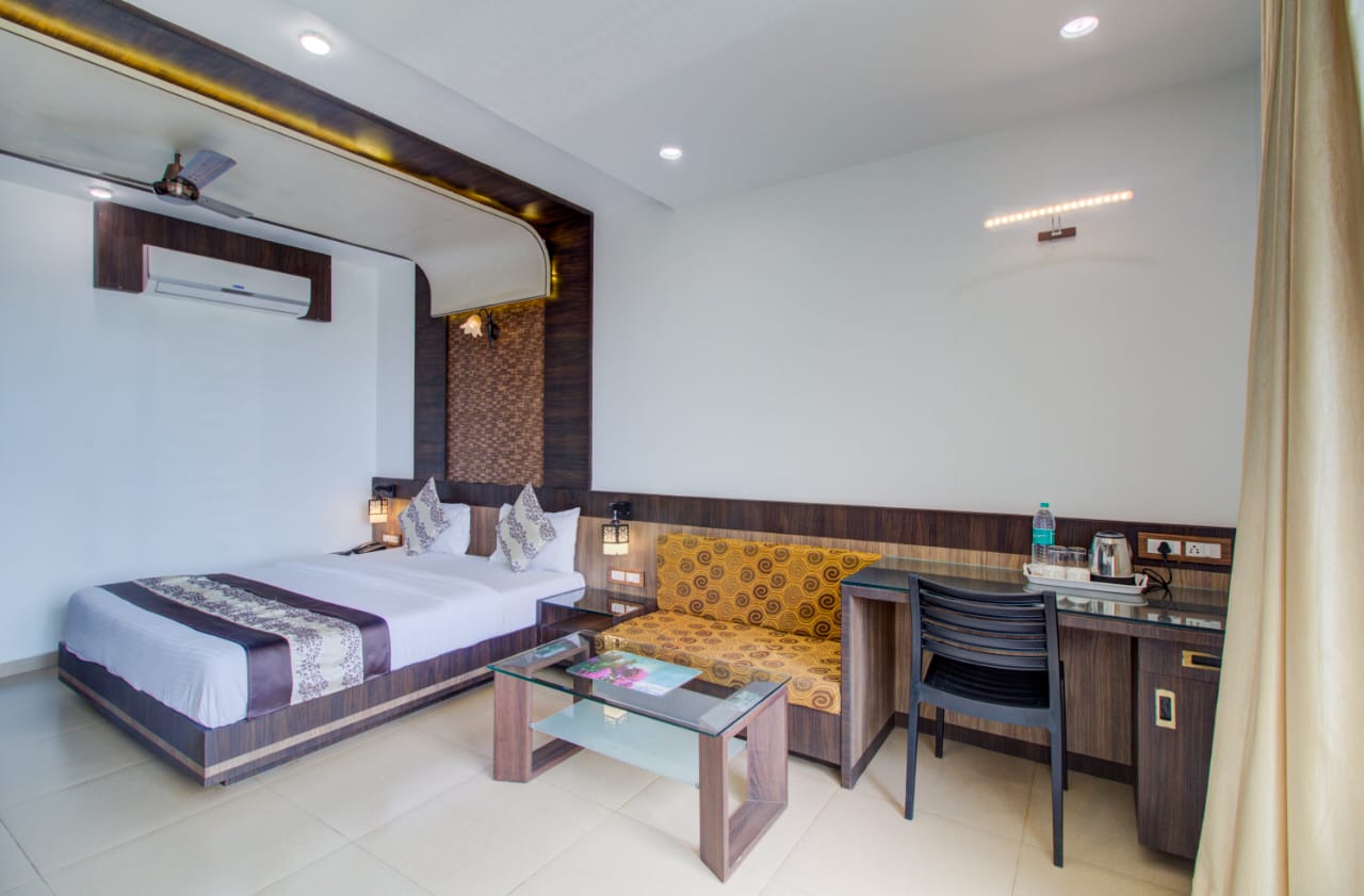 8 BHK - Mountain View ( No - 8)