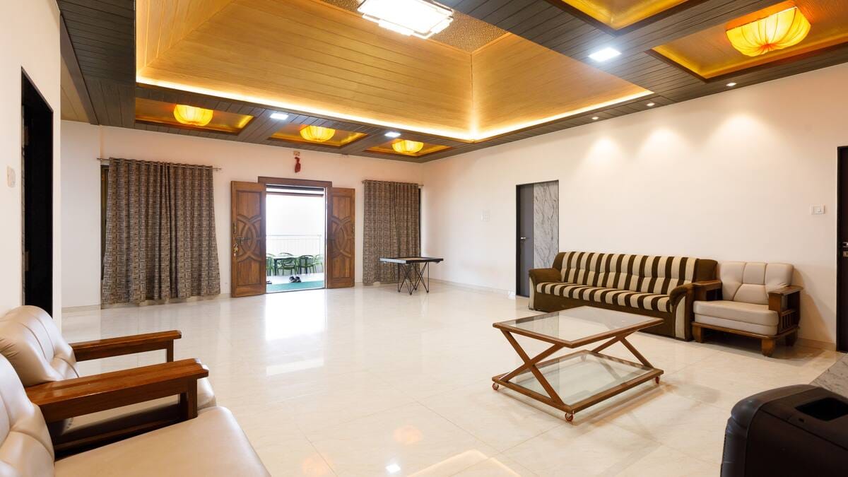 9 BHK  AC Bungalow with swimming pool (Mountain  View ) (Bungalow No -  # 9)