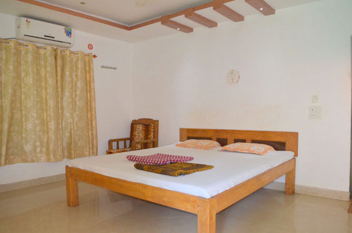 Scuba Diving At Tarkarli : 1 Night Stay in AC Room, Scuba Diving & MORE!