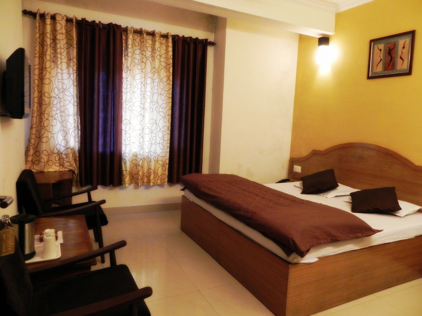 Murud Beach (Alibaug) : Stay in AC Deluxe Room, Jet Ski Ride, Bumper Ride, Banana Ride, Welcome drink, Breakfast & MORE!