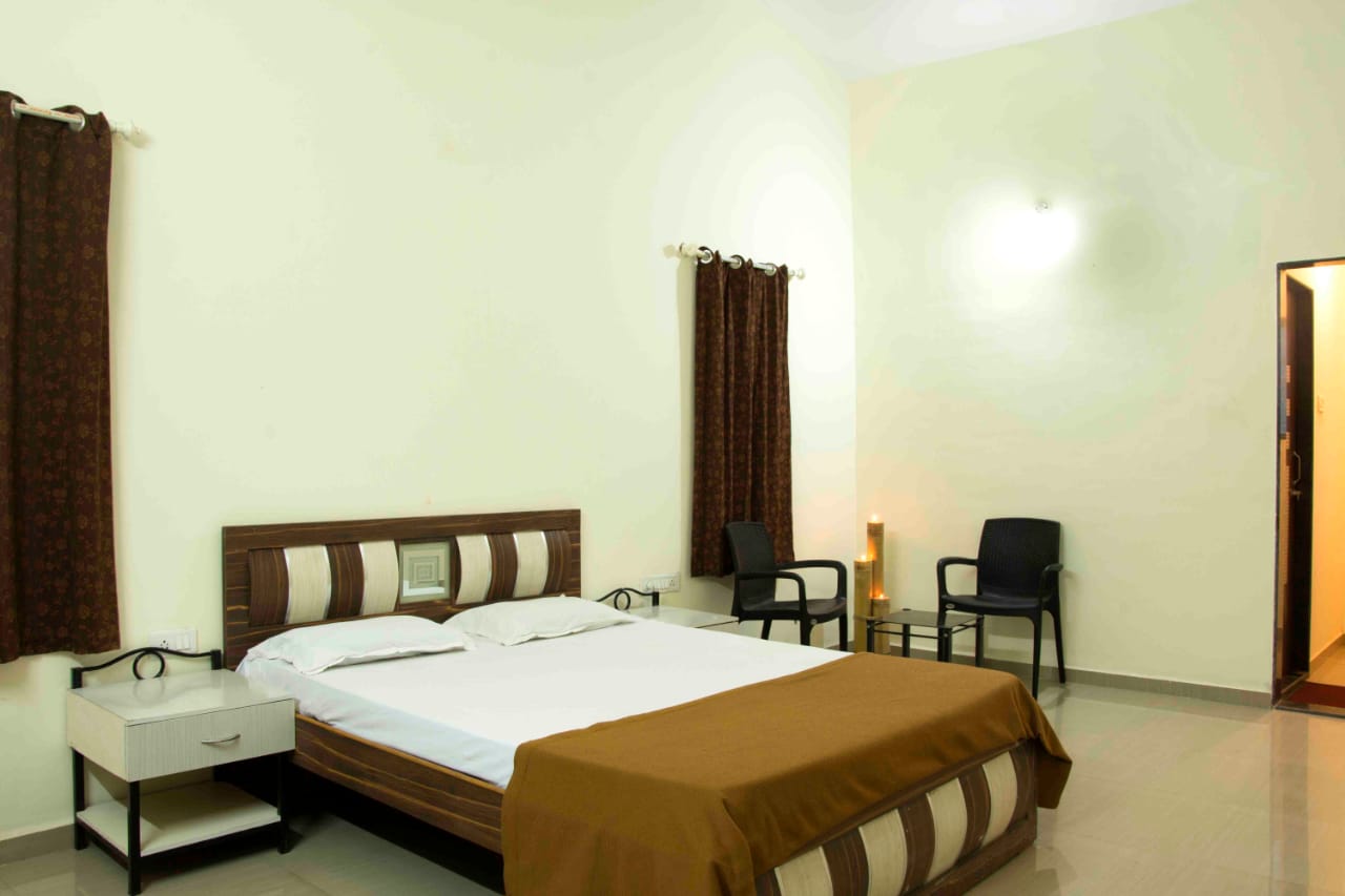 4BHK (Non-AC) (Bungalow No - # 2 )