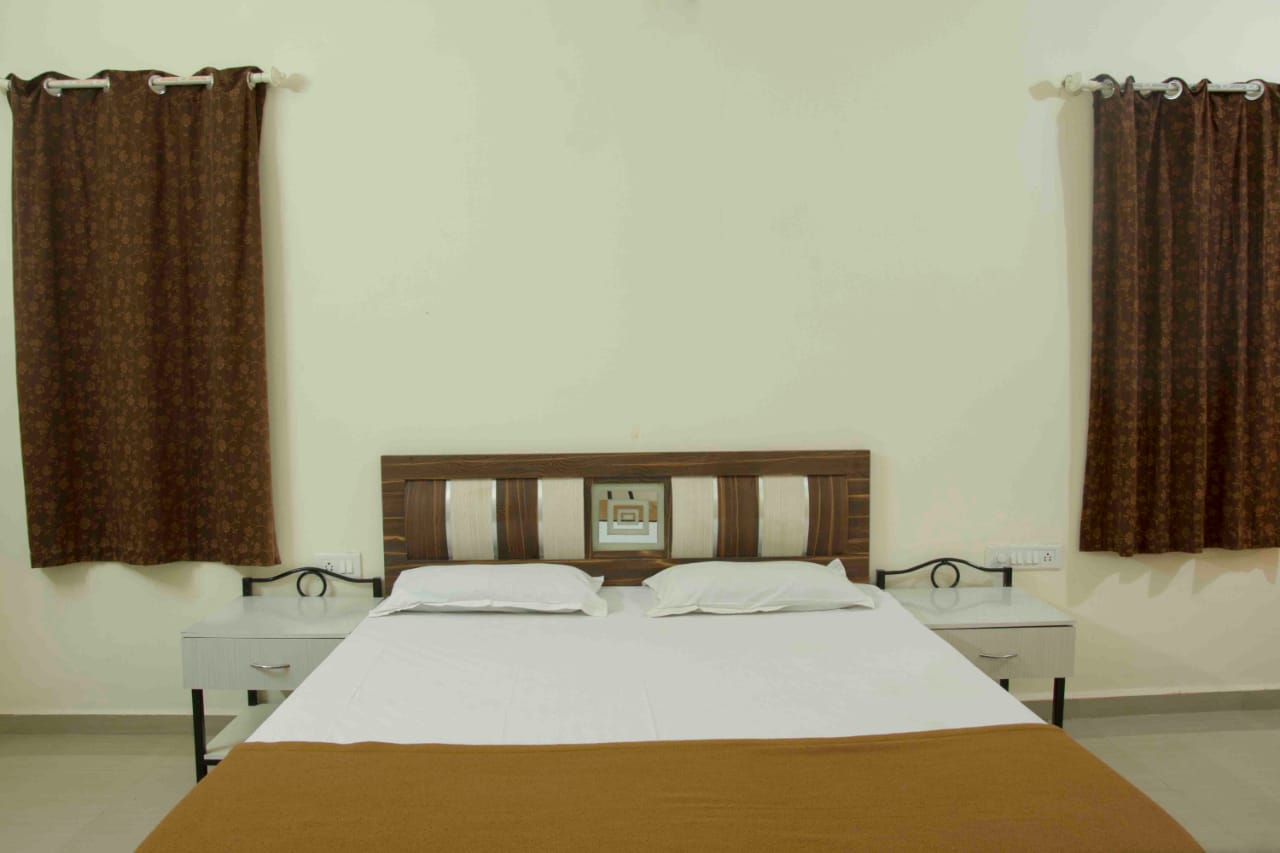 4BHK (Non-AC) (Bungalow No - # 2 )