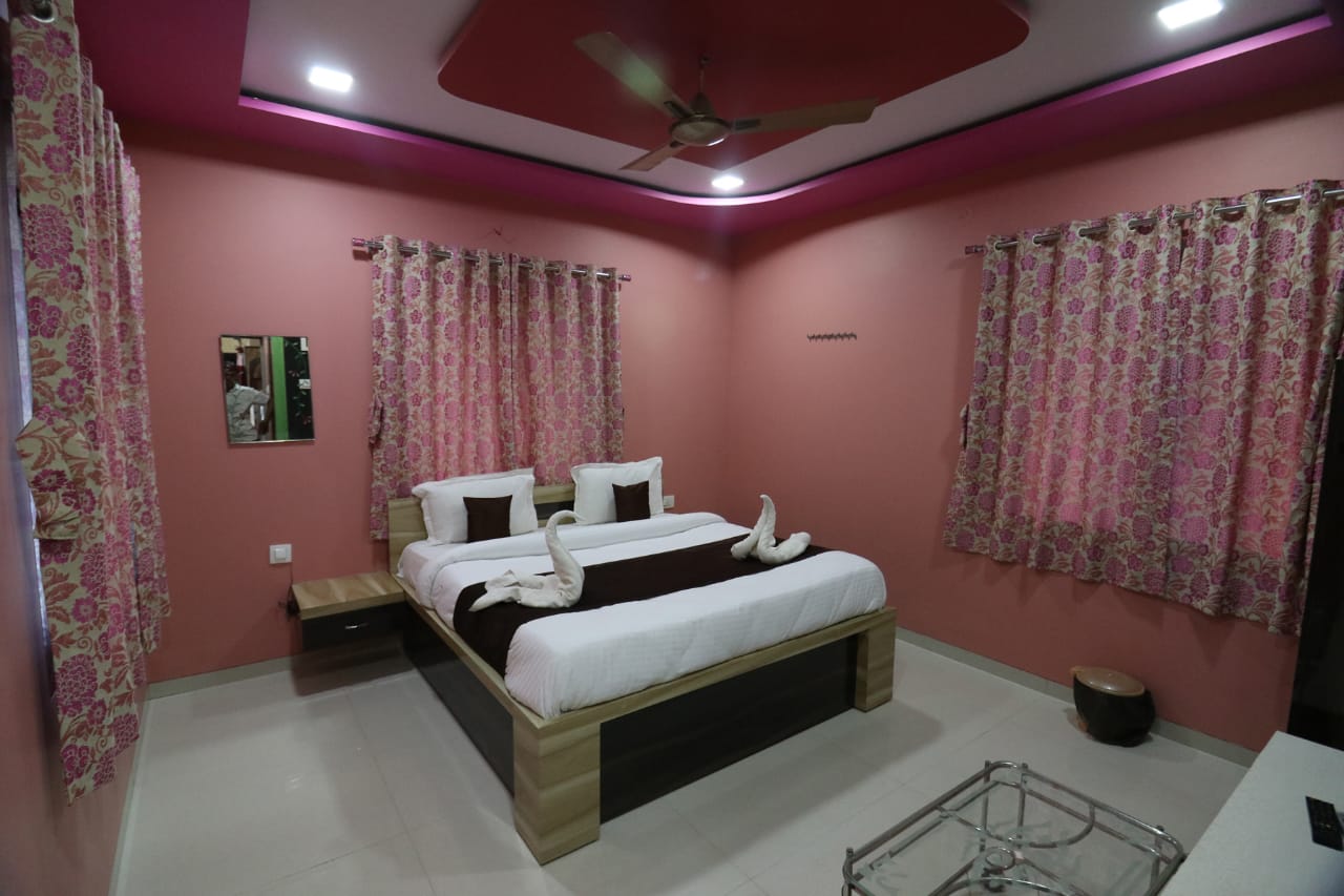 8 BHK Non- AC Bungalow (Mountain View ) (Bungalow No - # 5)