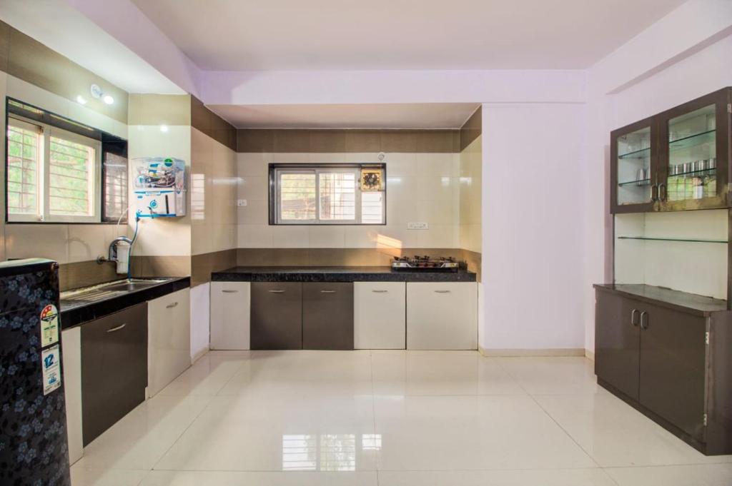 4BHK Non-AC  ( mountain view) (Bungalow No -  # 4c)