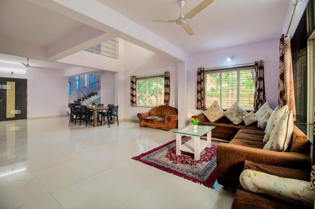 4BHK Non-AC  ( mountain view) (Bungalow No -  # 4c)