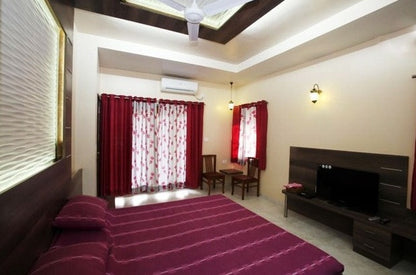 Panchgani: 5BHK AC Bungalow (Bungalow No - # 8)