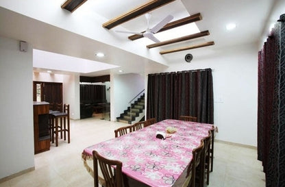 Panchgani: 5BHK AC Bungalow (Bungalow No - # 8)