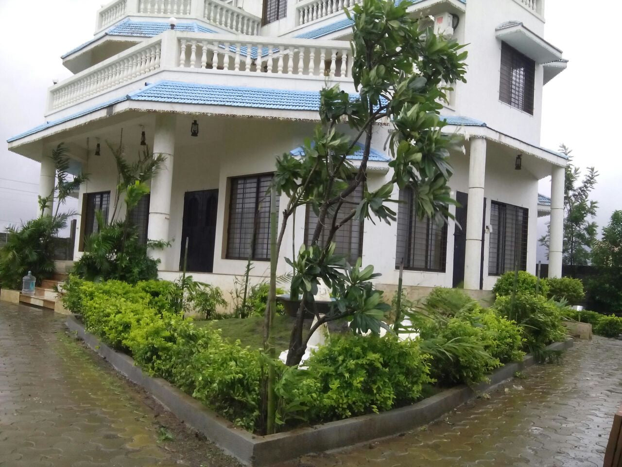 Lonavla: 4BHK Bungalow (Prop.id  #266419)