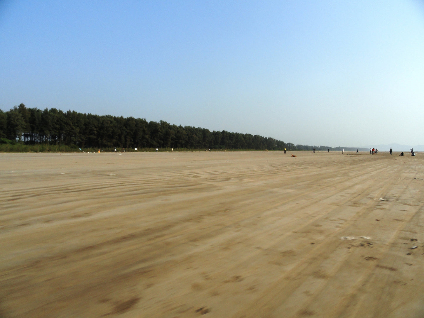 Nagaon Beach (Alibaug) : Stay in AC Deluxe Room, Jet Ski Ride, Bumper Ride, Banana Ride, Welcome drink,breakfast & MORE!