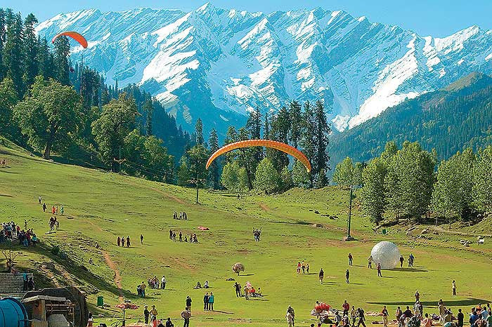 Shimla-Manali Honeymoon special (Leisurely 6N/7D): Stay in 3 Star Hotel, Shimla-Manali sightseeing by private vehicle & More!