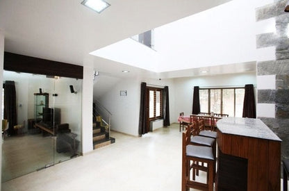 Panchgani: 5BHK AC Bungalow (Bungalow No - # 8)
