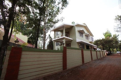 Panchgani: 5BHK AC Bungalow (Bungalow No - # 8)
