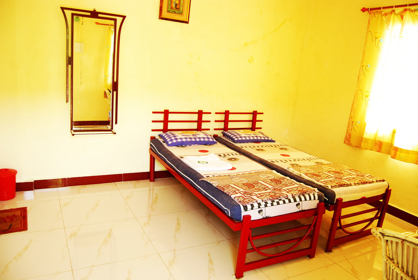 Koynanagar: Stay in Dam View Standard Room  + Campfire + All meals (Veg/Non-veg)