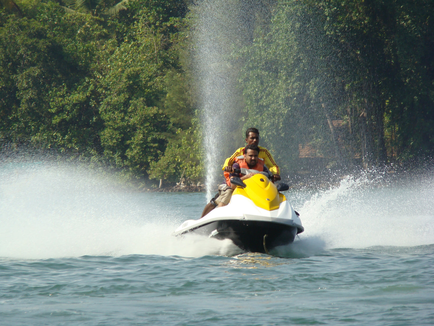 Scuba Diving At Tarkarli : 1 Night Stay in AC Room, Scuba Diving & MORE!