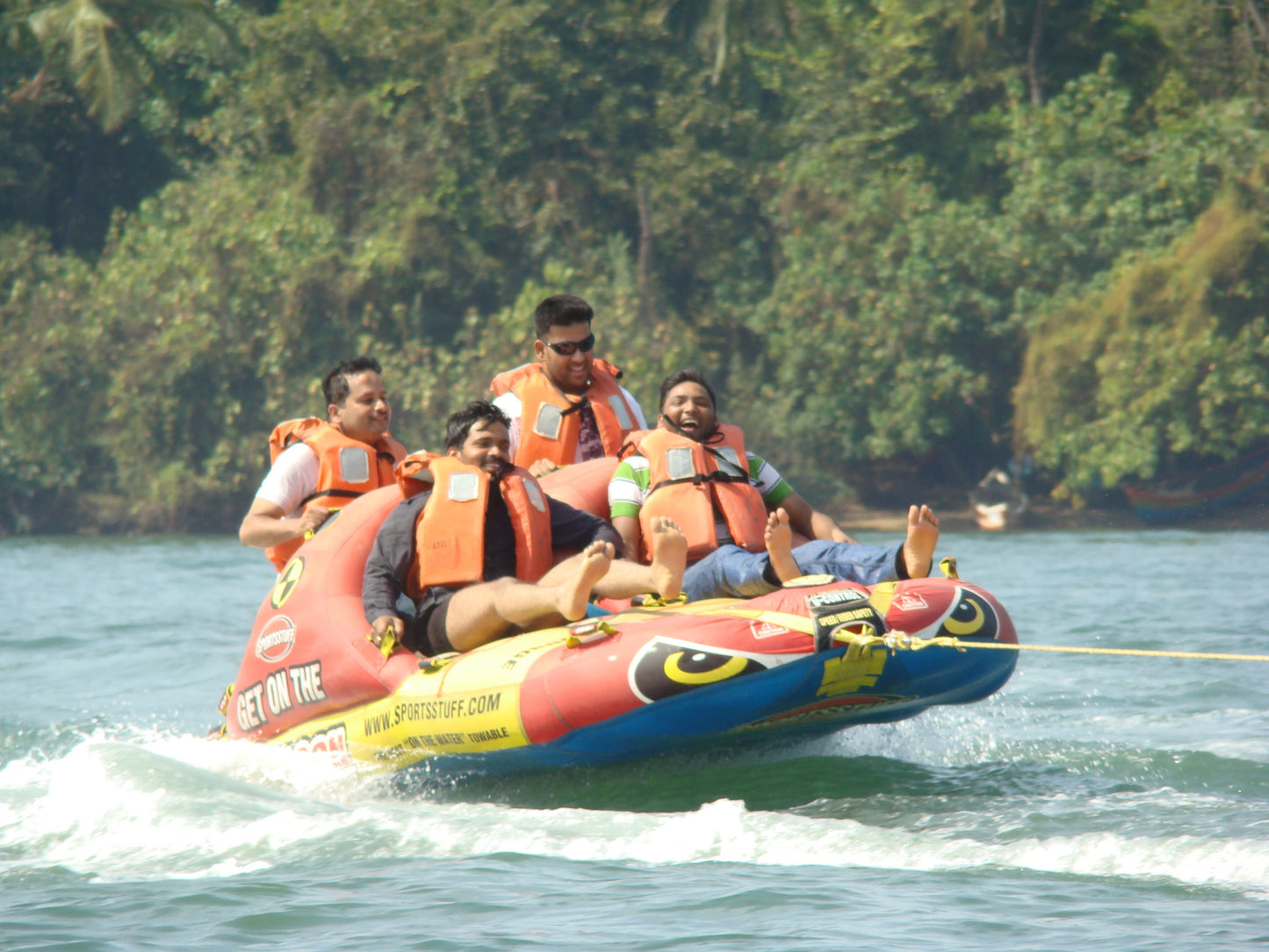 Scuba Diving At Tarkarli : 1 Night Stay in AC Room, Scuba Diving & MORE!