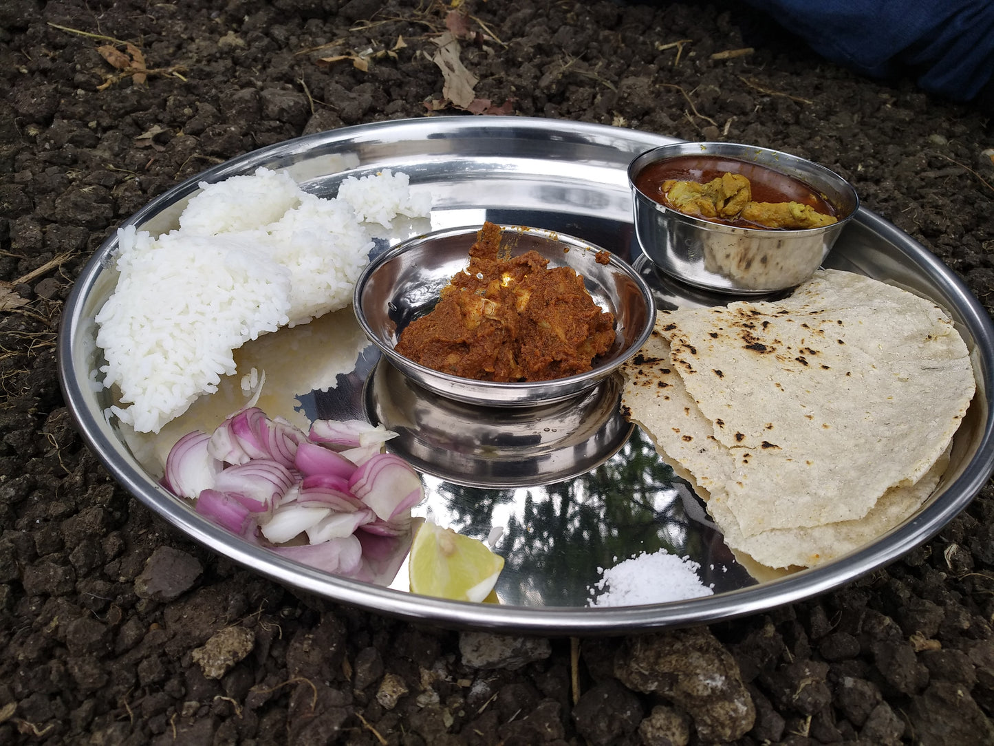 Rohida Farm Camping (Ambawade) : Stay in Tent  Night Camp Fire with Music, All Meals (Veg/Non-Veg) & MORE!
