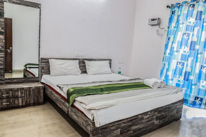 6BHK AC  Villa with swimming pool (Bungalow No -  # 6)