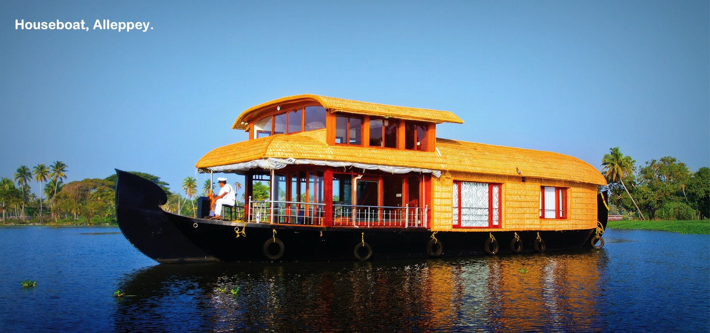 Alappuzha Houseboat (Full Day): Stay in Deluxe AC Houseboats with all Meals and More!